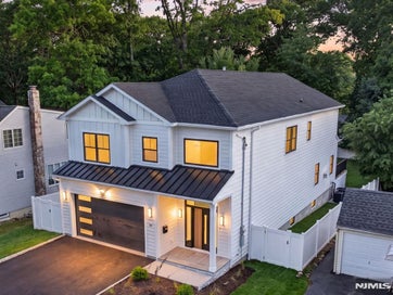 43 Oakwood Avenue Livingston NJ 07039