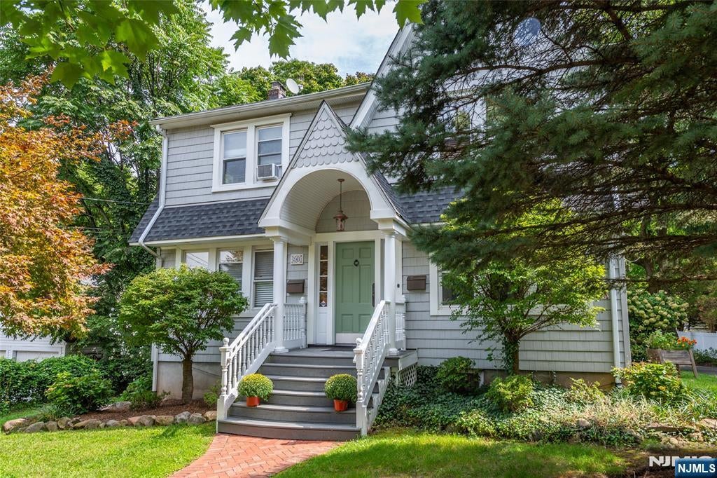 241 Hope Street