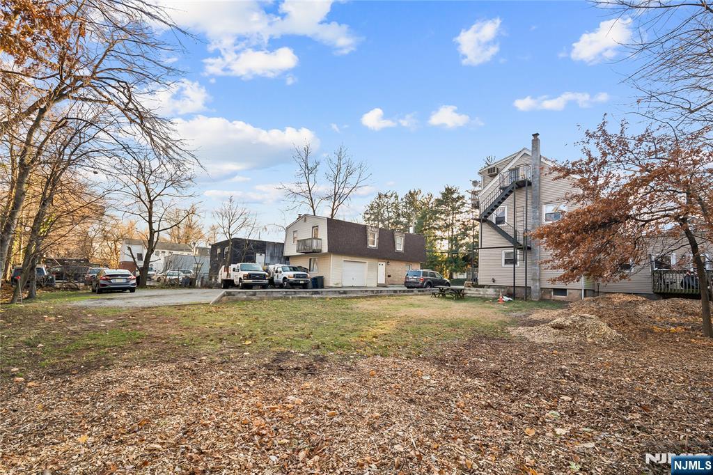 194 Saddle River Road