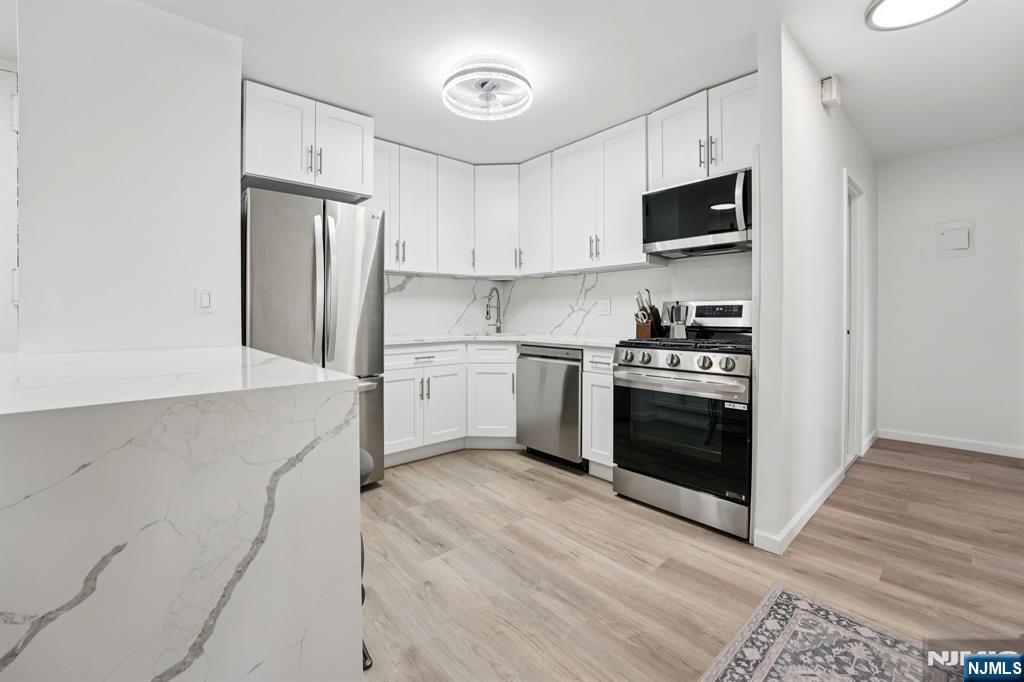 555 North Avenue 22-D