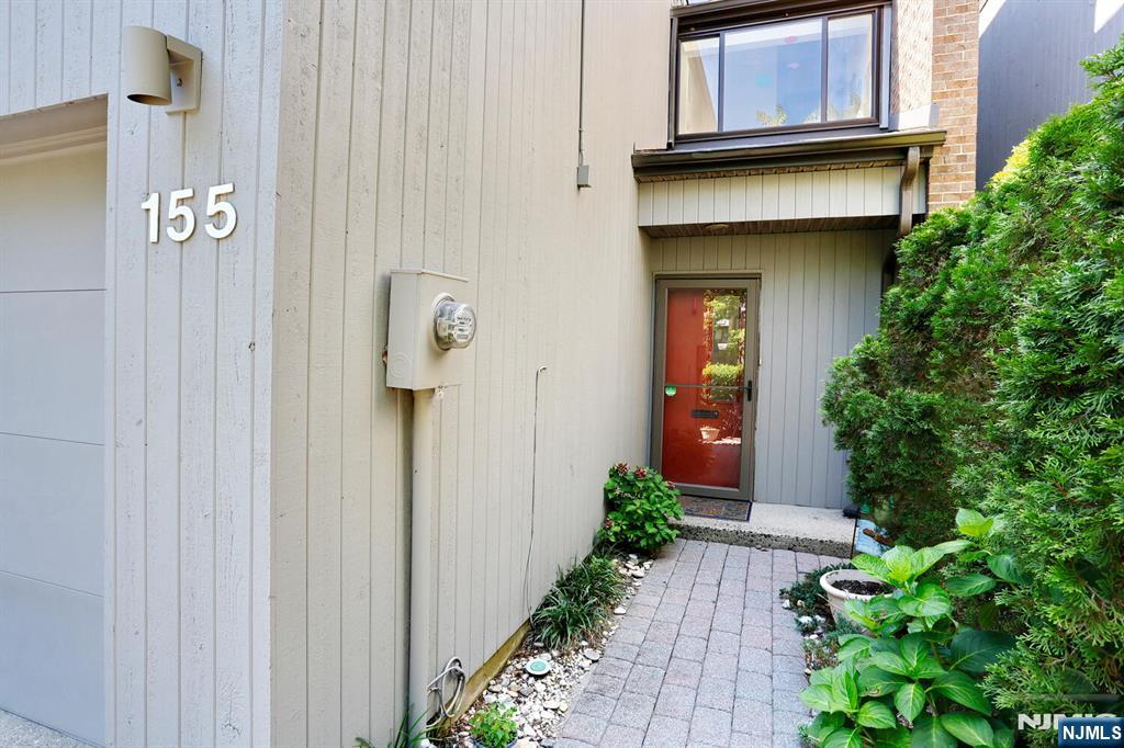 155 Pond Drive 155