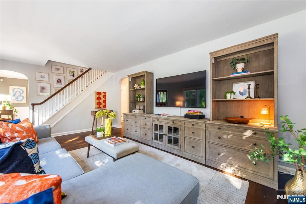 Photo of 123 Alexander Avenue, Montclair, NJ 07043 (MLS # 25035765)