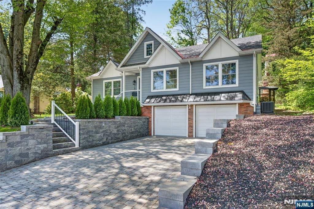 Photo of 789 Kinderkamack Road, Oradell, NJ 07649 (MLS # 26016077)