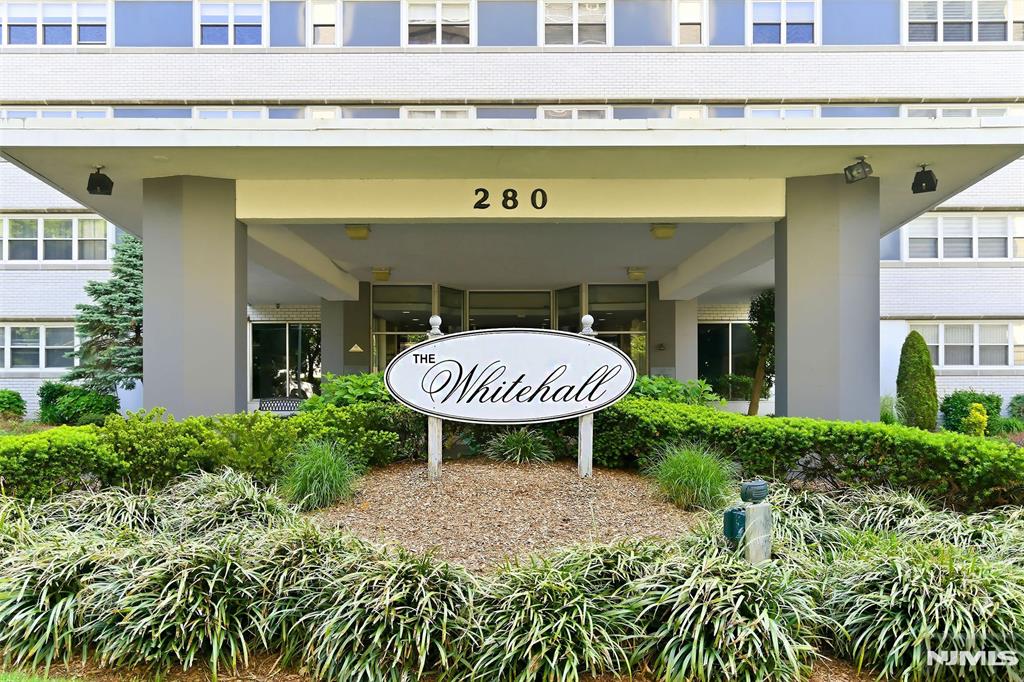 280 Prospect Avenue 8G