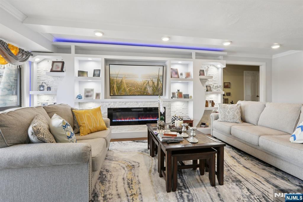 150 Overlook Avenue 7F