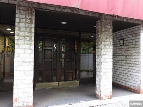 Photo of 55 Clinton PL #301, Hackensack, NJ 07601 (MLS # 26016756)