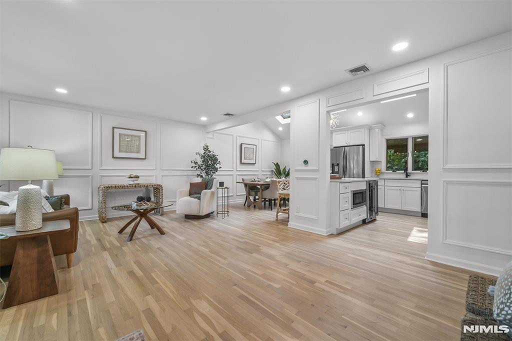 104 Myrtle Avenue