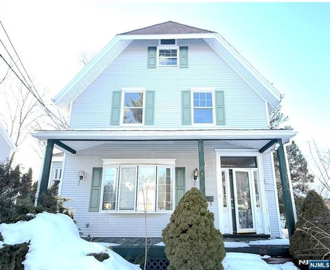 494 Orchard Street Englewood NJ 07631