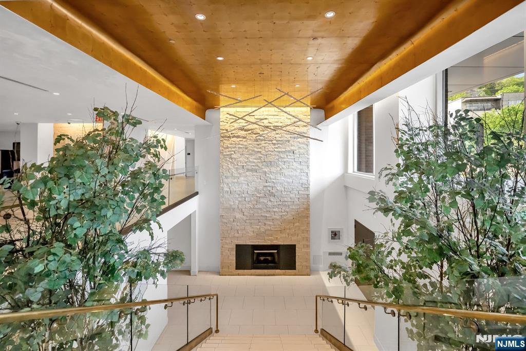 612 Hudson Park 612