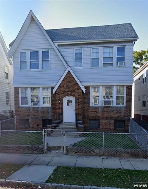 105 15th Street Bloomfield NJ 07003