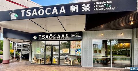 700 Plaza Secaucus NJ 07094