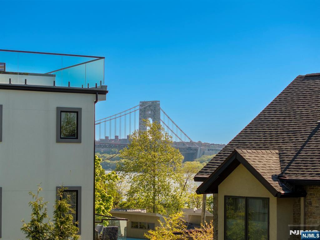 5 Vista Lane
