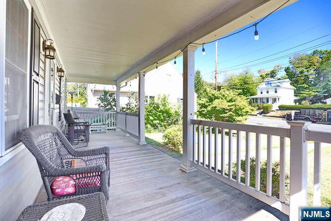 189 Magnolia Avenue