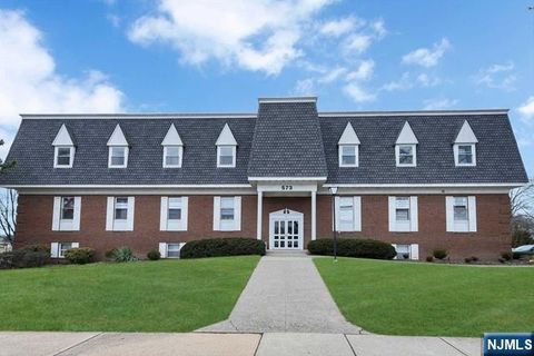 573 Valley Road 9C Wayne NJ 07470