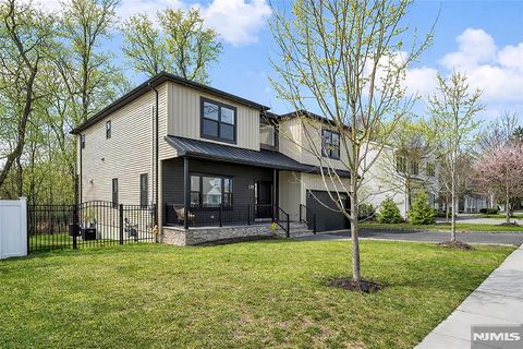 129 Rivervale Road River Vale NJ 07675