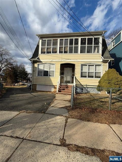 Photo of 86 Ella Street, Bloomfield, NJ 07003 (MLS # 26009983)