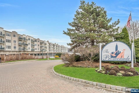 Photo of 351 The Promenade #351, Edgewater, NJ 07020 (MLS # 26034769)