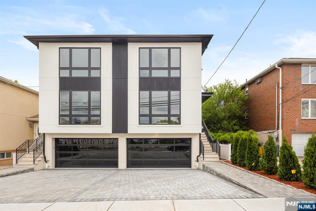 332 12th Street A