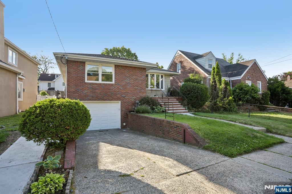 1018 Inwood Terrace