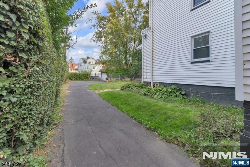 46 Oakland Terrace