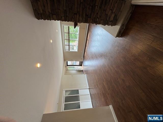52 2nd Avenue