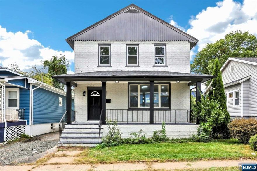 Welcome to 33 Edgerton Terrace, in the desirable Dodd town section of East Orange! Newly renovated, 3 beds, 2 baths, hardwoods throughout, separate dining room, new modern kitchen, tons of natural light, new roof,new electrical, new plumbing. Finished basement with bonus room, laundry hook-up, low taxes & great backyard! Near schools, parks, & transport. Don't miss out!!!