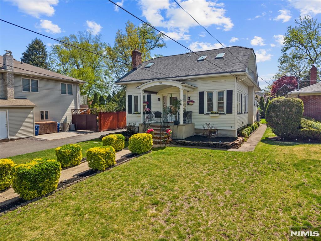 232 Webster Avenue