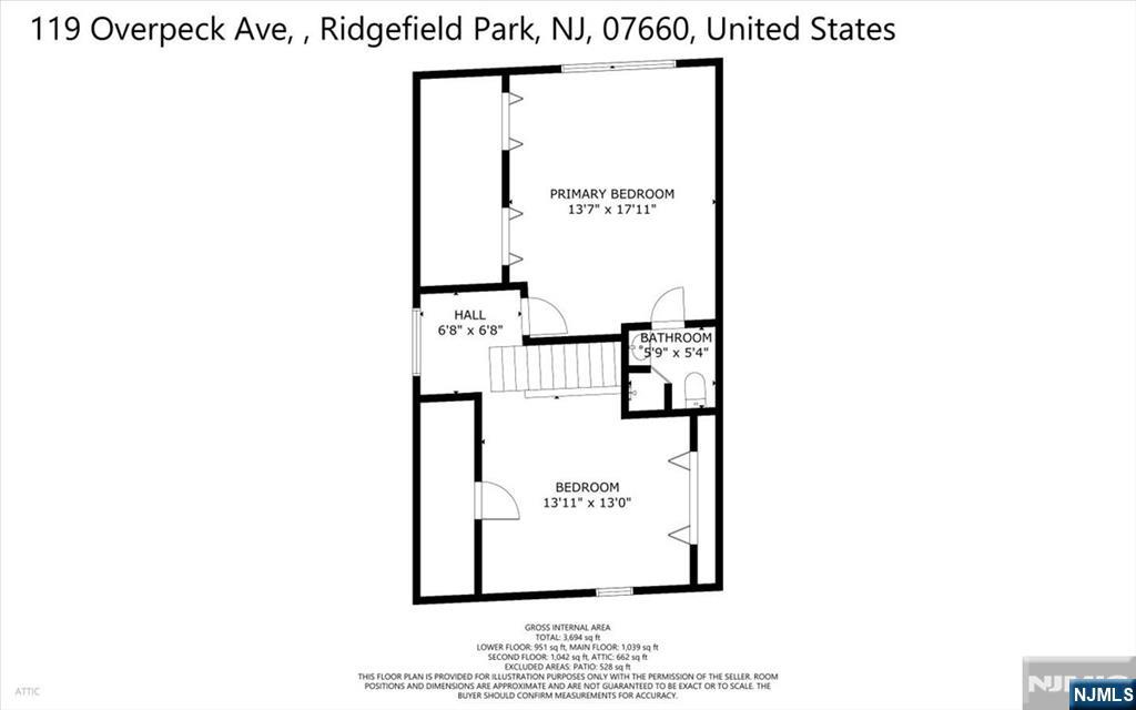 Main image without alt text