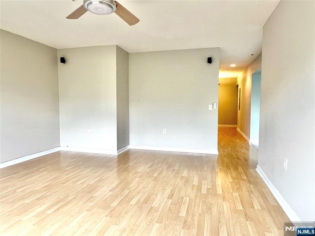 547 Gorge Road 4B