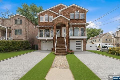 281 Wayne Avenue 281 Cliffside Park NJ 07010