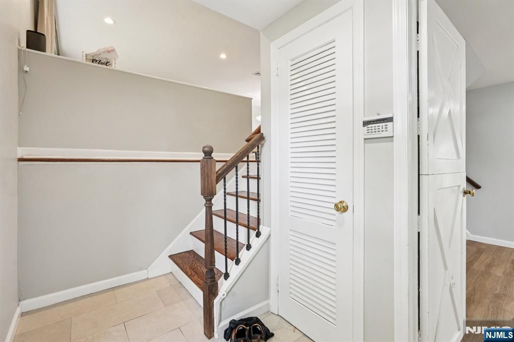 Photo of 63 Crestmont Road, West Orange, NJ 07052 (MLS # 26007831)