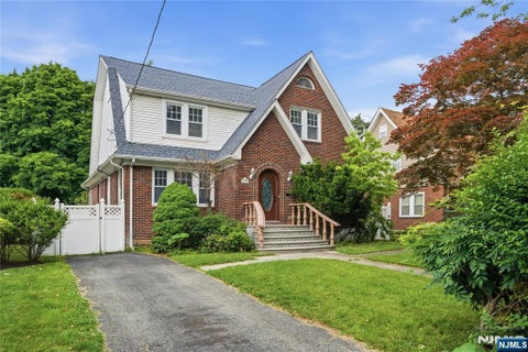 Photo of 135 Rockwood Pl, Englewood, NJ 07631 (MLS # 26019833)