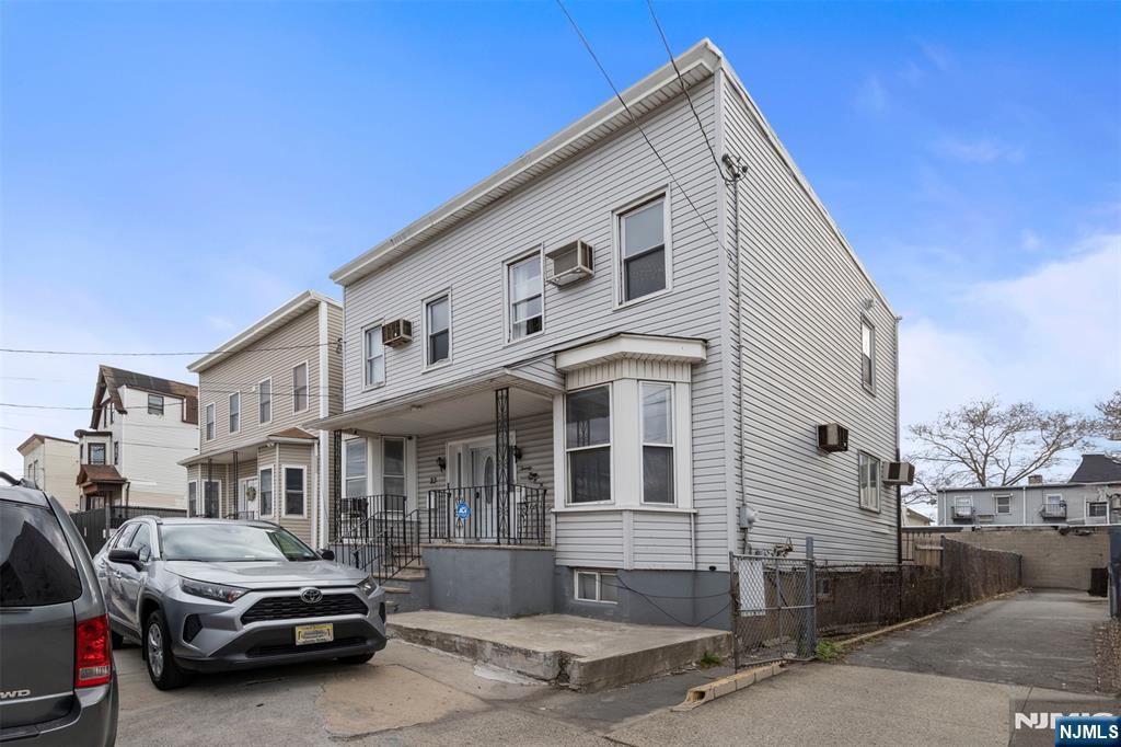 Property for Sale at 23 Foundry Street, Newark, New Jersey - Bedrooms: 4 
Bathrooms: 2 
Rooms: 10  - $670,000