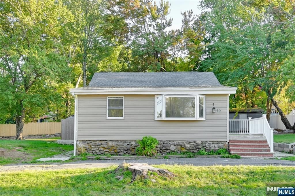 Photo of 16 2nd Avenue, West Milford, NJ 07480 (MLS # 25035425)