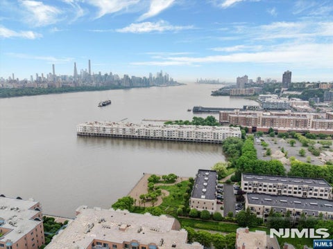 Photo of 214 The Promenade #214, Edgewater, NJ 07020 (MLS # 26039027)