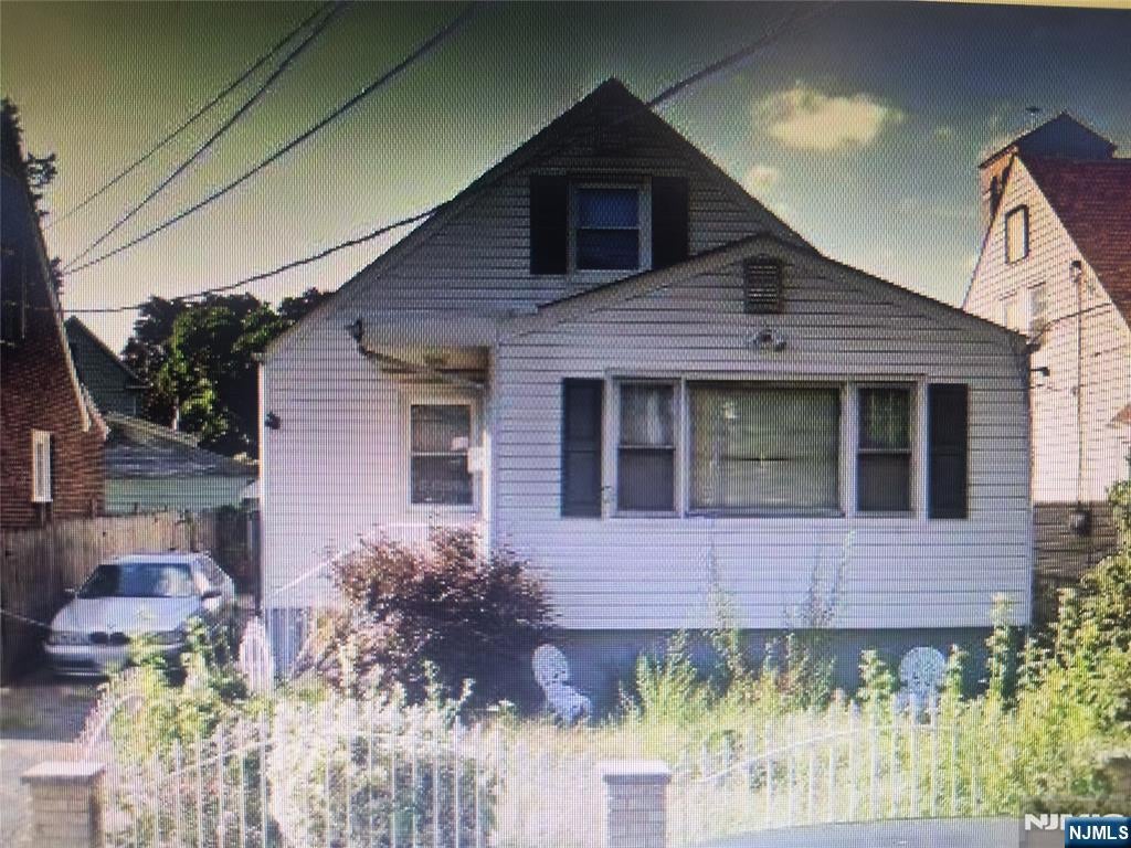 201 Hussa Street