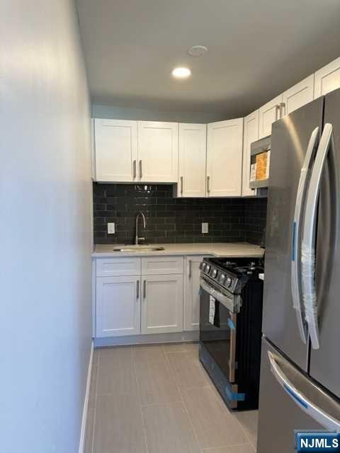 455 Fairview Avenue 22