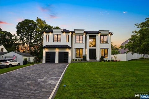 Photo of 244 Washington Place, Paramus, NJ 07652 (MLS # 26024868)