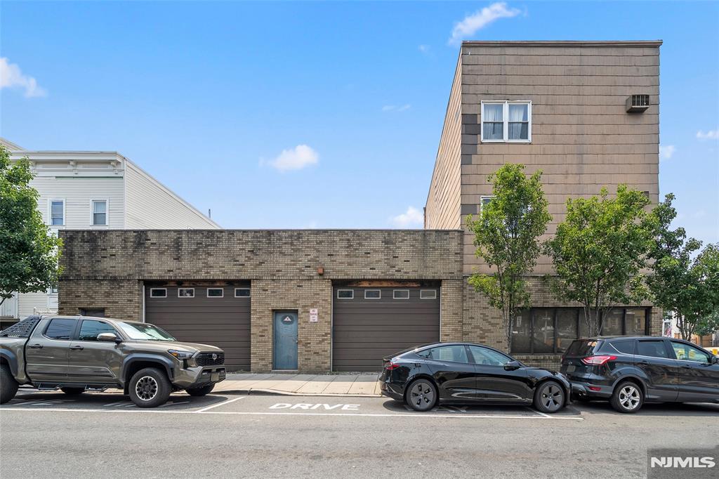 1014 Kennedy Boulevard