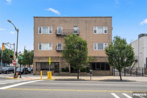 Photo of 1014 Kennedy Boulevard, Union City, NJ 07087 (MLS # 26026132)