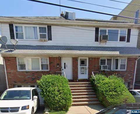 Photo of 237 Riverview Pl #2, Cliffside Park, NJ 07010 (MLS # 26030232)
