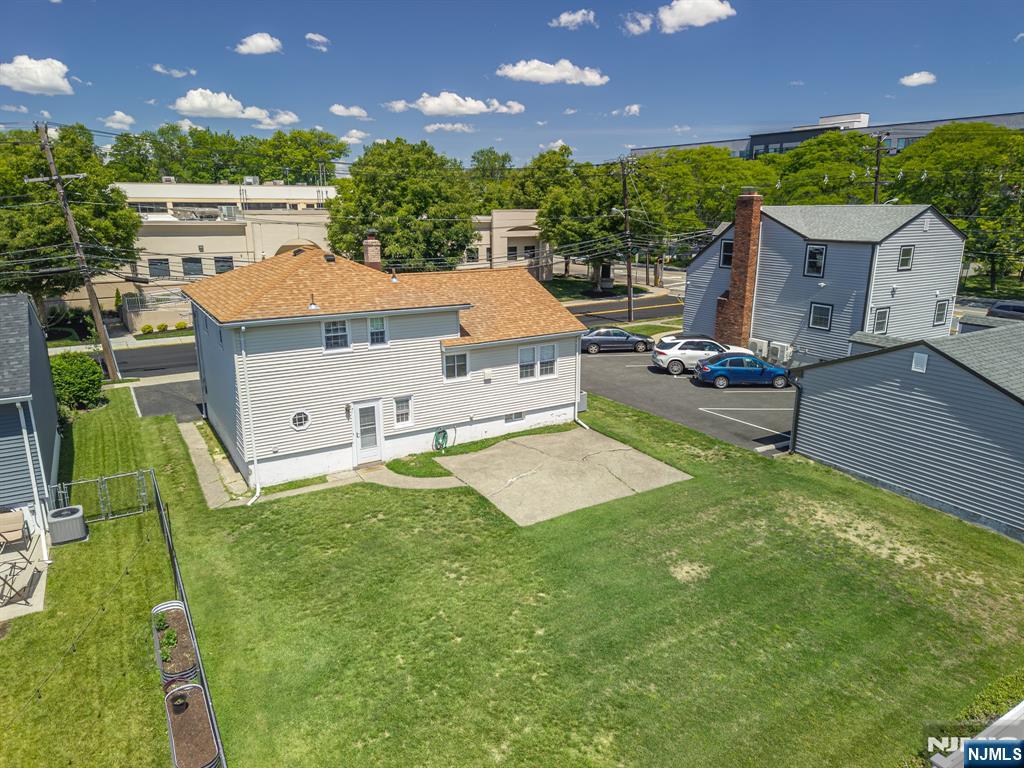 112 Berdan Street