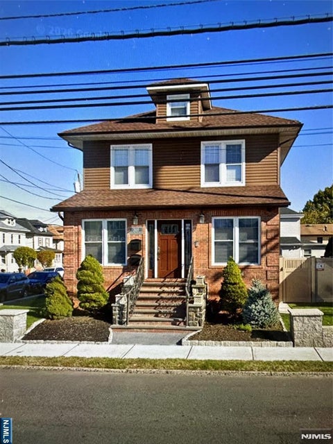 Photo of 369 Edgewater RD #1FL, Cliffside Park, NJ 07010 (MLS # 26032575)