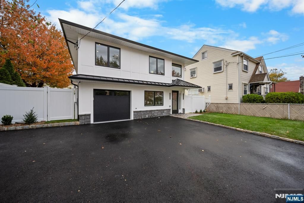 Photo of 410 Morlot Avenue, Fair Lawn, NJ 07410 (MLS # 25037958)