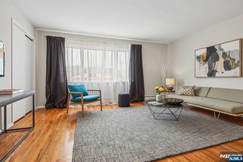 5706 Broadway West New York NJ 07093