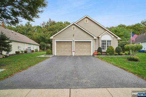 Photo of 2703 Meadow Lake Drive, Other Areas, NJ 08755 (MLS # 25037699)