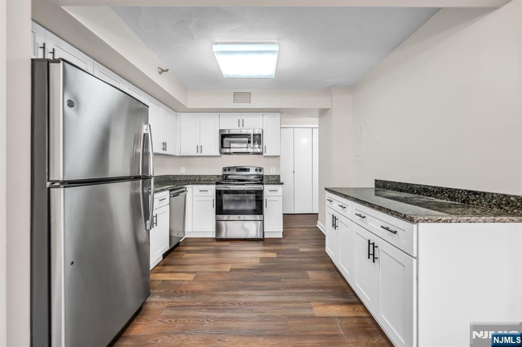 316 Prospect Avenue 12C