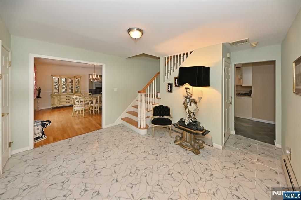 Photo of 513 Lydia Lane, Wyckoff, NJ 07481 (MLS # 26005560)