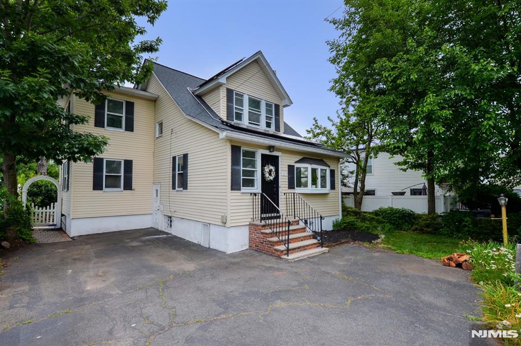 250 Prospect Avenue