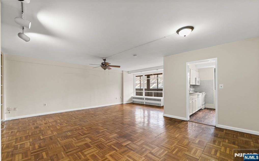 90 Prospect Avenue 2A